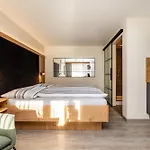 Haus Meneweger Apartman Flachau