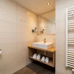 Haus Meneweger Apartman *
