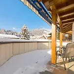 Haus Meneweger Apartman Flachau