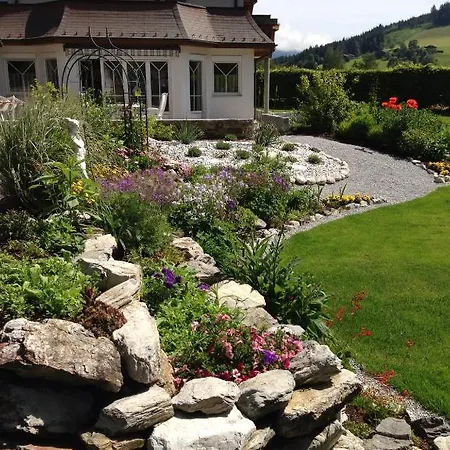 Haus Meneweger Apartment Flachau